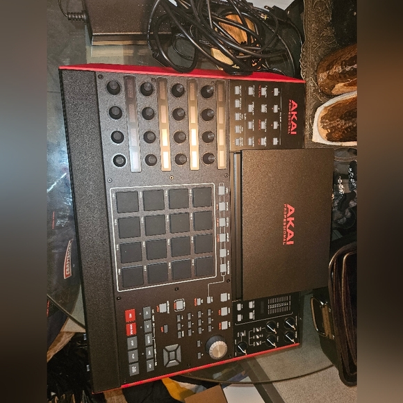 MPCX - Picture 3 of 3